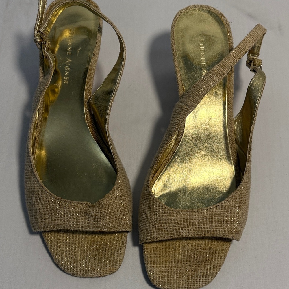 Anne Klein Tan Slingback Heels